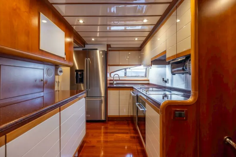 Slide: The Image of 2001 Ferretti 94 Raised Pilothouse - Dreamchaser - Galley 2001 Ferretti 94 Raised Pilothouse - Dreamchaser - 7650261