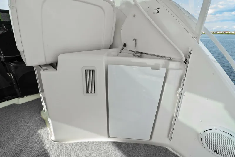 Slide: The Image of 2007 Tiara Yachts 4300 Sovran - - 5895323