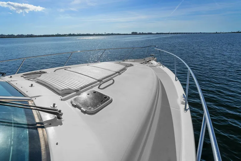 Slide: The Image of 2007 Tiara Yachts 4300 Sovran - Foredeck - 5895319