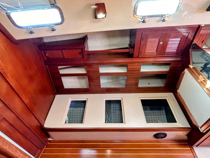 Slide: The Image of Island Packet 320 1999 - 5895780