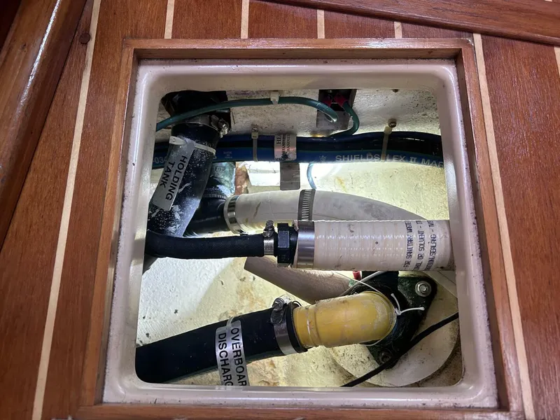 Slide: The Image of Island Packet 320 1999 - 5895787