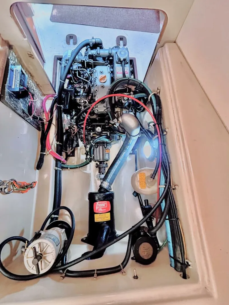 Slide: The Image of Island Packet 320 1999 - 5897130