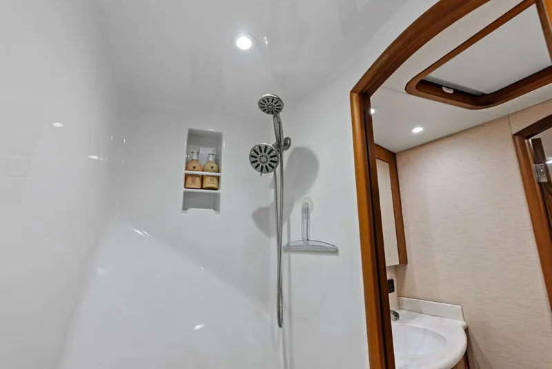 Slide: The Image of Spencer Custom Sportfish 2017 - 5895604