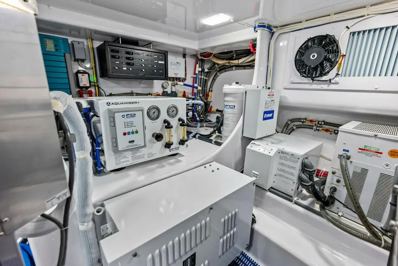 Slide: The Image of Spencer Custom Sportfish 2017 - 5895623