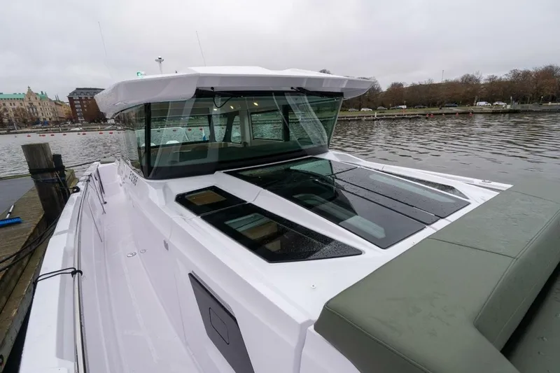 Slide: The Image of Axopar 38 2027 - 5895978