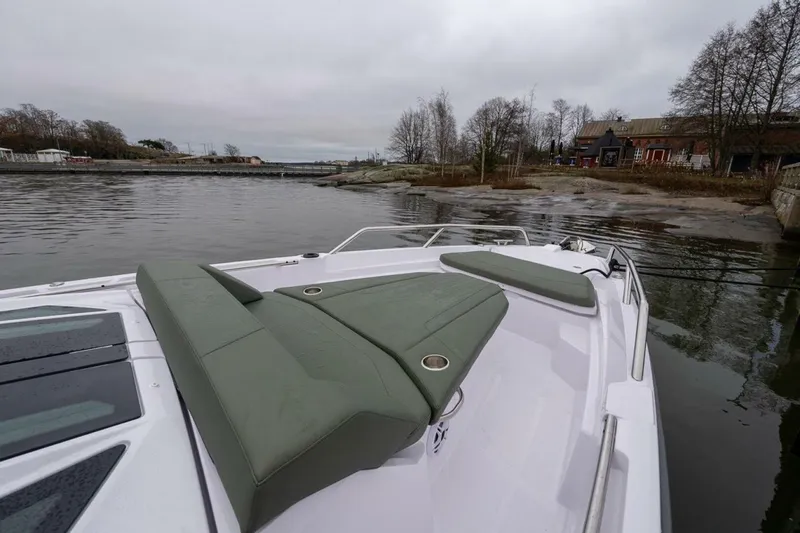 Slide: The Image of Axopar 38 2027 - 5895982