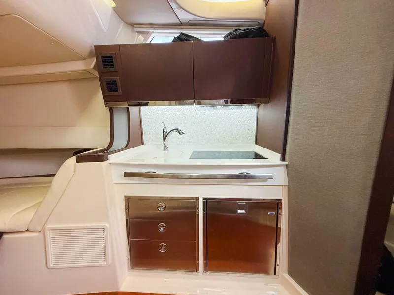 Slide: The Image of Grady-White Canyon 456 2022 - 5898920