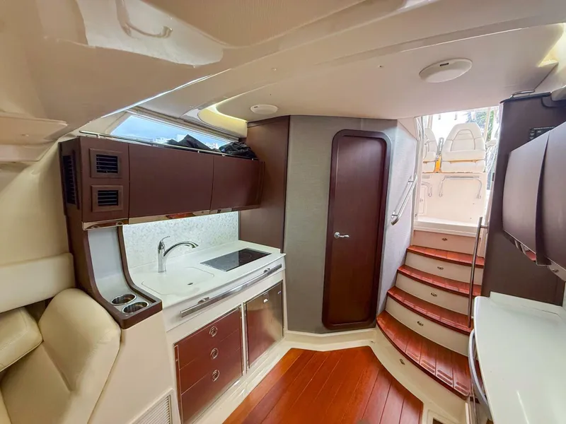 Slide: The Image of Grady-White Canyon 456 2022 - 5898917