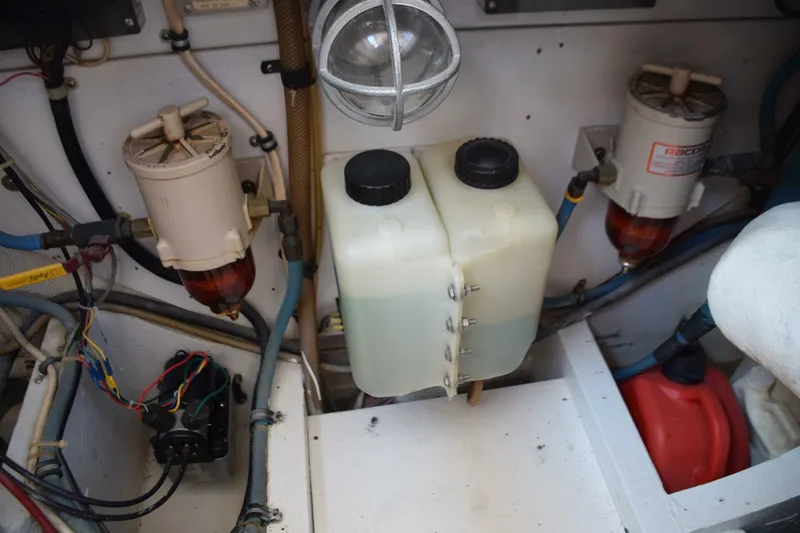 Slide: The Image of Racor Filters And Cummins Overflow Bottles - 5911812