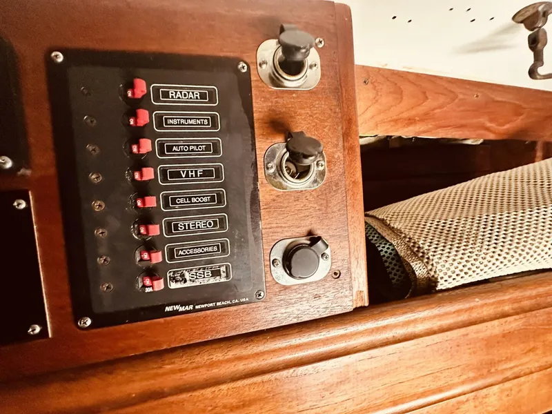 Slide: The Image of Shannon Ketch 1978 - 5896332