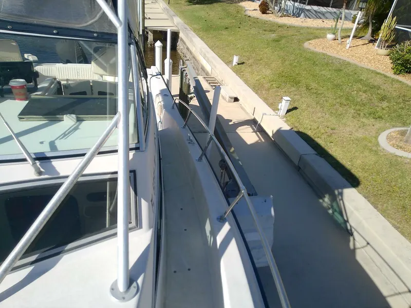 Slide: The Image of Grady-White 27 Sailfish 1995 - 5896515