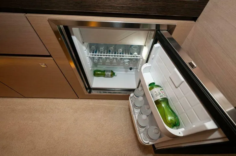 Slide: The Image of 2019 Cruisers Yachts 60 Cantius- AFTER FIVE - 5899029