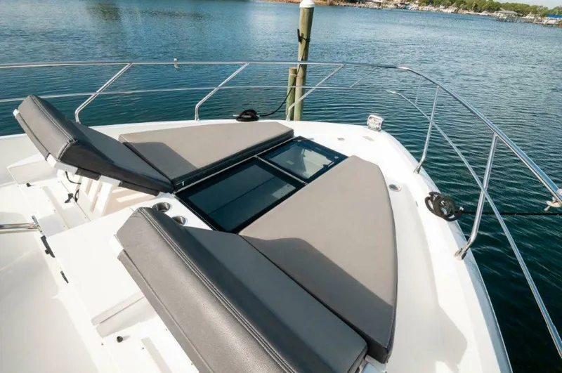Slide: The Image of 2019 Cruisers Yachts 60 Cantius- AFTER FIVE - 5899050