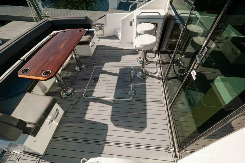 Slide: The Image of 2019 Cruisers Yachts 60 Cantius- AFTER FIVE - 5899054