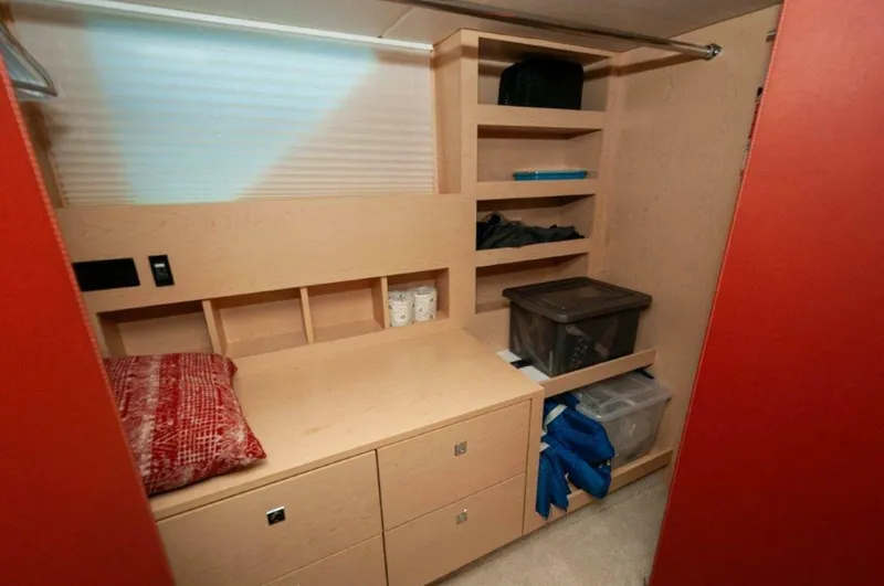 Slide: The Image of 2019 Cruisers Yachts 60 Cantius- AFTER FIVE - 5899030