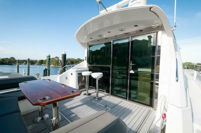 Slide: The Image of 2019 Cruisers Yachts 60 Cantius- AFTER FIVE - 5899052