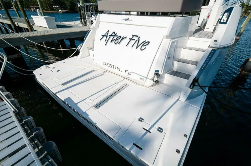 Slide: The Image of 2019 Cruisers Yachts 60 Cantius- AFTER FIVE - 5899069