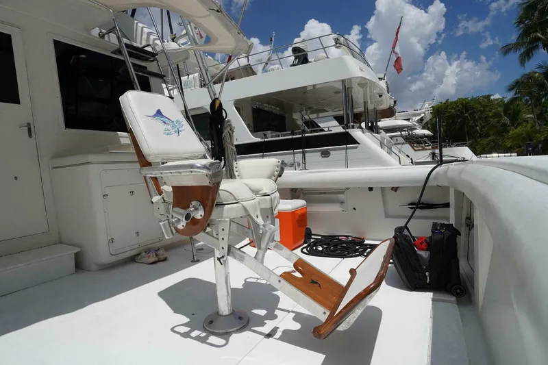 Slide: The Image of Tiara 4300 Convertible 1993 - 5896747