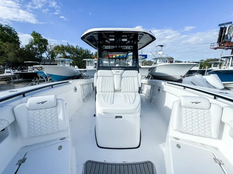 Slide: The Image of Tidewater 302 CC Adventure 2026 - 5896793