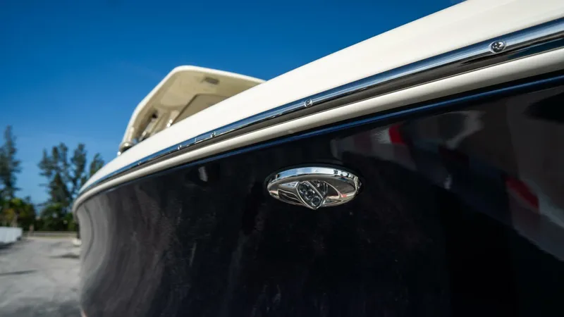 Slide: The Image of Chris-Craft 31 Launch GT 2026 - 5896819