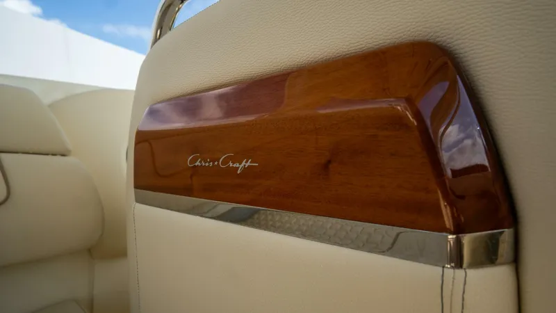 Slide: The Image of Chris-Craft 31 Launch GT 2026 - 5896874