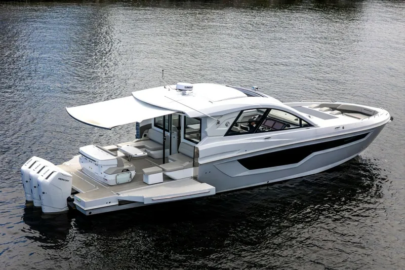 Slide: The Image of Cruisers 50GLS OB 2026 - 7646719