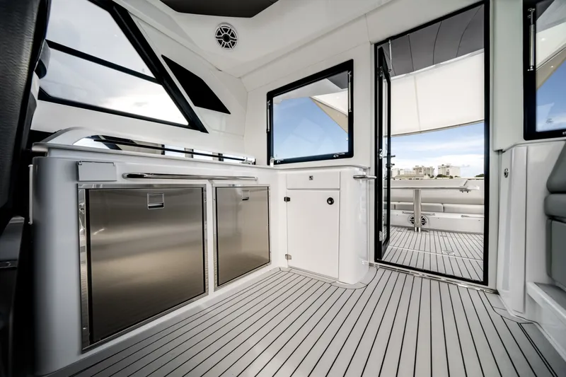Slide: The Image of Cruisers 50GLS OB 2026 - 7646742
