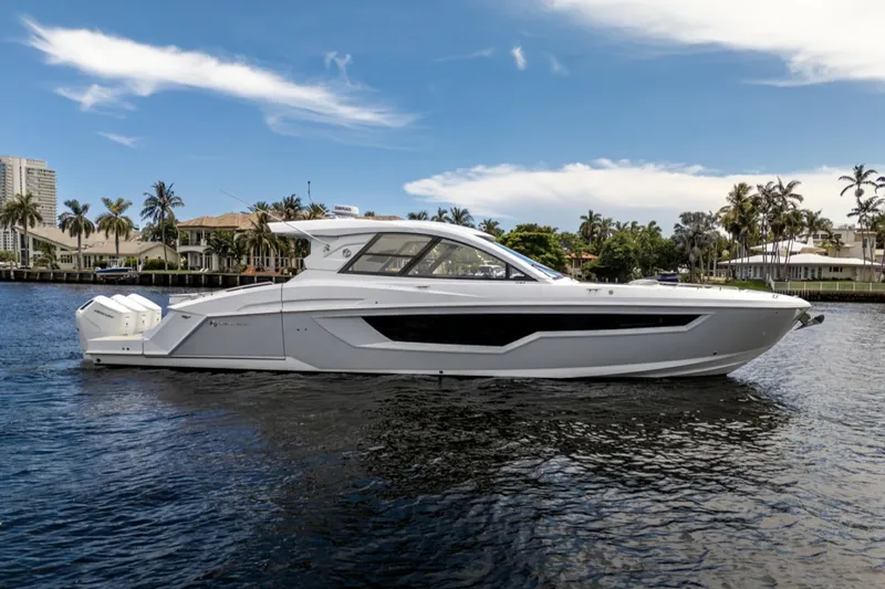 Slide: The Image of Cruisers 50GLS OB 2026 - 7646716