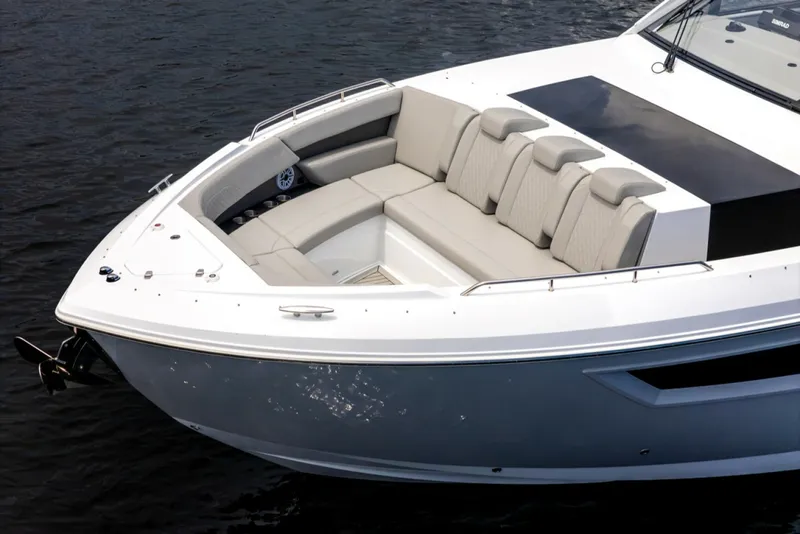 Slide: The Image of Cruisers 50GLS OB 2026 - 7646713
