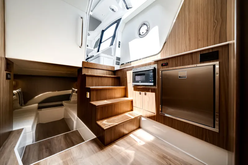 Slide: The Image of Cruisers 50GLS OB 2026 - 7646753