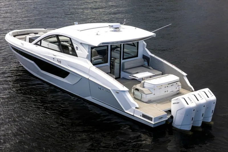 Slide: The Image of Cruisers 50GLS OB 2026 - 7646714