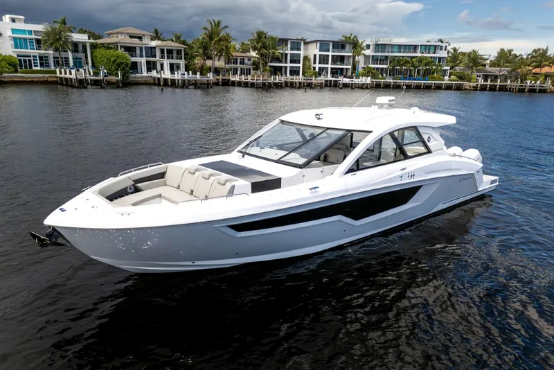 Slide: The Image of Cruisers 50GLS OB 2026 - 7646712