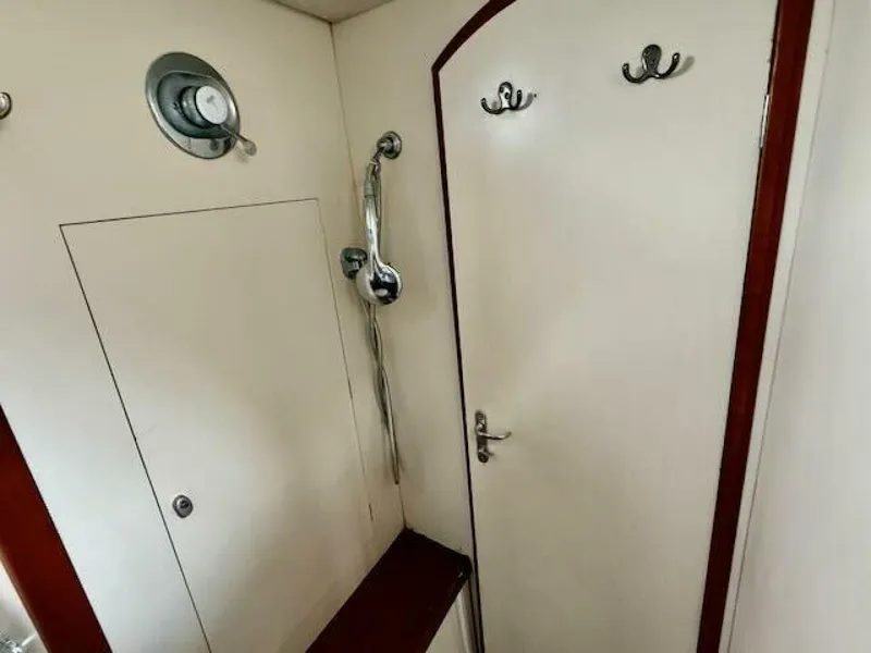 Slide: The Image of Oyster 49 1992 - 5897175