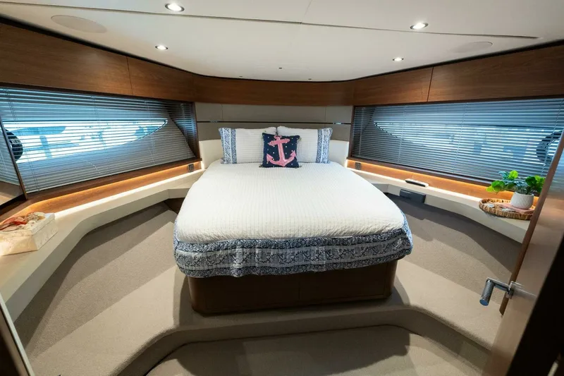 Slide: The Image of Princess 62 - Regent - Stateroom 2021 Princess S62 - Regent - 7675892