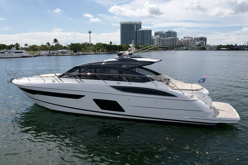 Slide: The Image of Princess 58 - IL CAPO -Exterior Profile  2017 Princess V58 - IL CAPO - 5897864