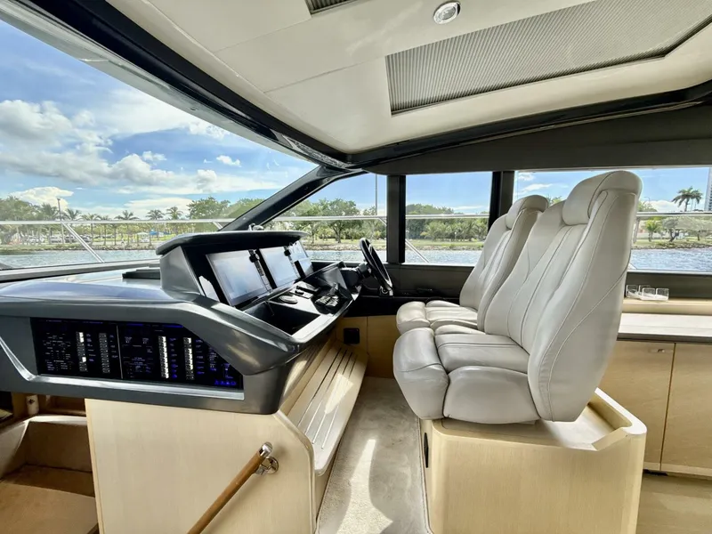 Slide: The Image of Princess 58 - IL CAPO - Helm 2017 Princess V58 - IL CAPO - 5897918