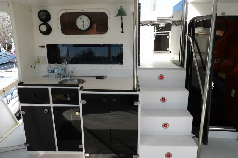 Slide: The Image of Aquarius 41 1988 - 5897954