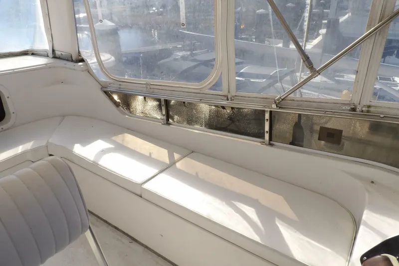 Slide: The Image of Aquarius 41 1988 - 5897960