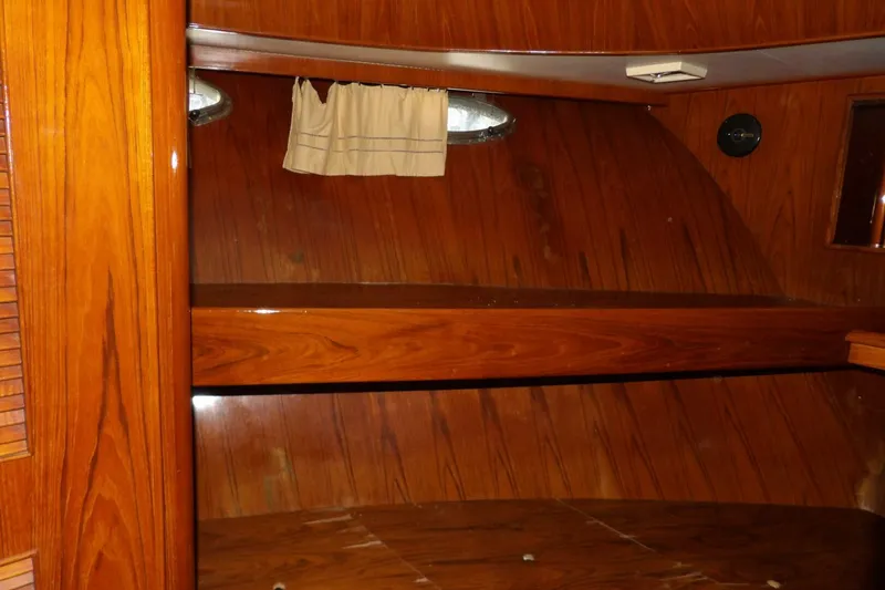 Slide: The Image of Aquarius 41 1988 - 5897975