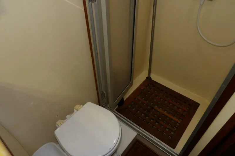 Slide: The Image of Aquarius 41 1988 - 5897993