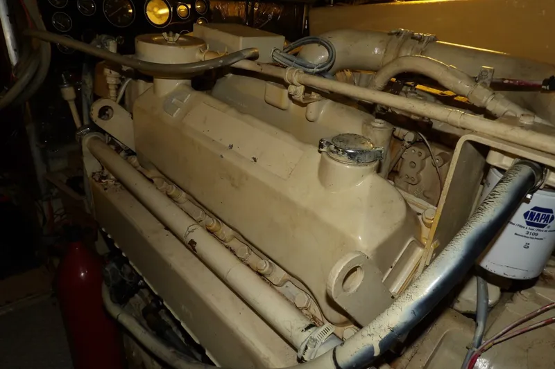 Slide: The Image of Aquarius 41 1988 - 5898013