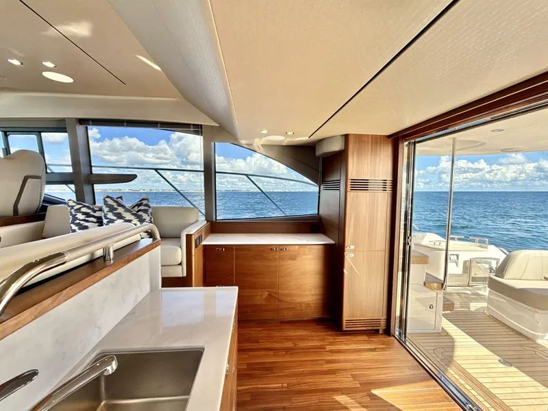 Slide: The Image of Princess F50 2026 - 5898158