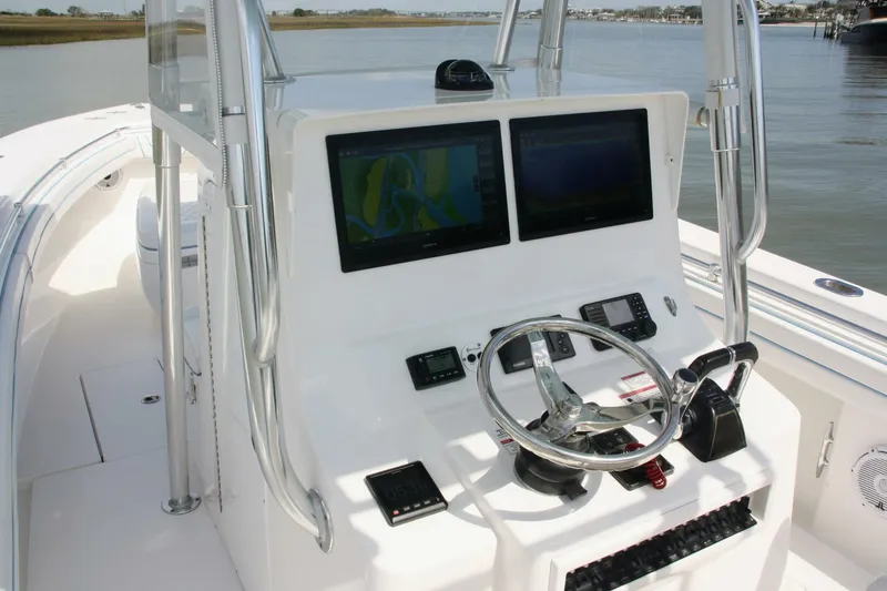 Slide: The Image of 32 Contender 32ST- Helm 2017 Contender 32ST - 5898250