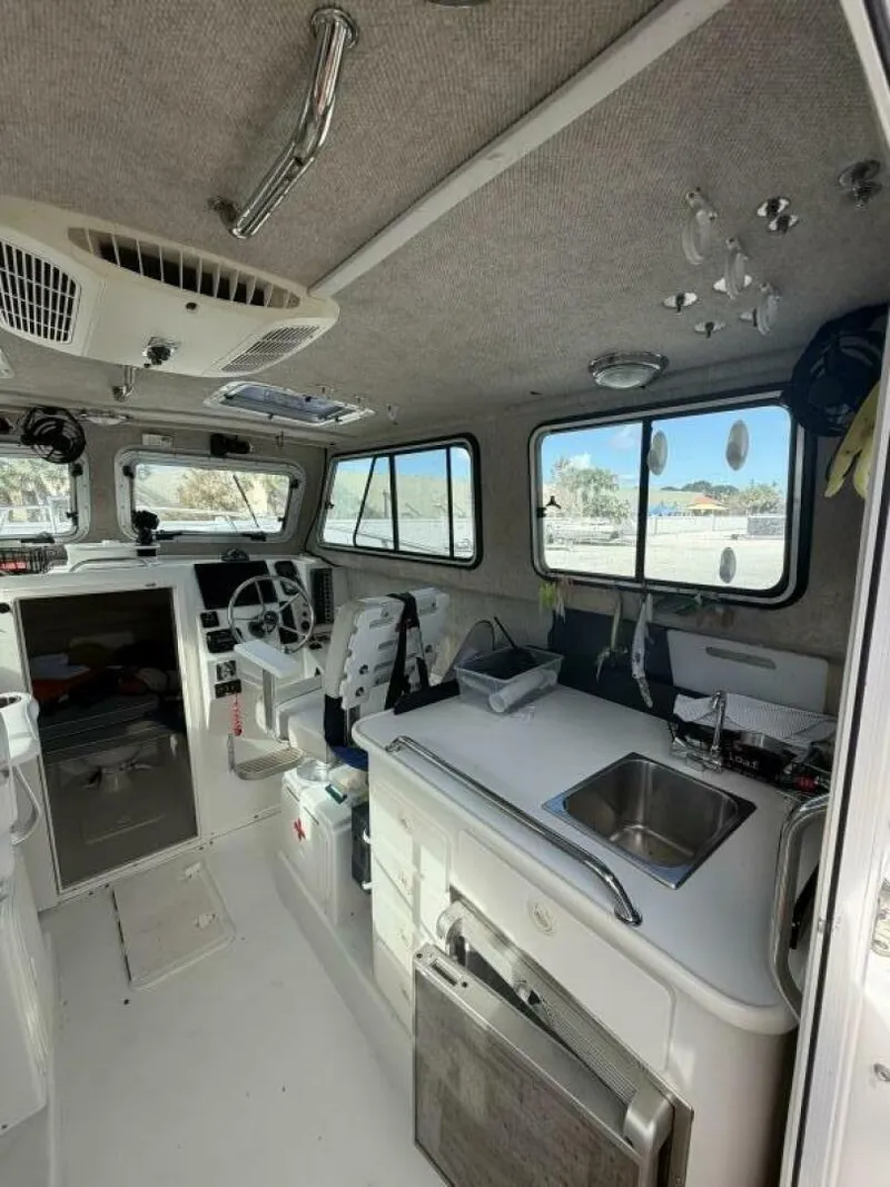 Slide: The Image of Parker Marine 2530 XLT 2014 - 5909664