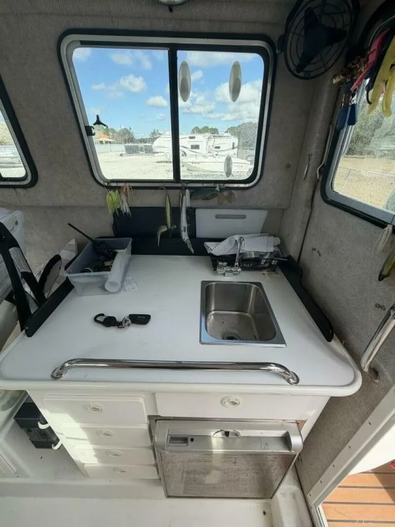 Slide: The Image of Parker Marine 2530 XLT 2014 - 5909668