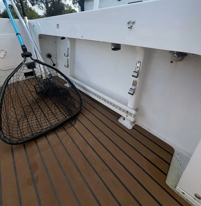 Slide: The Image of Parker Marine 2530 XLT 2014 - 5909657