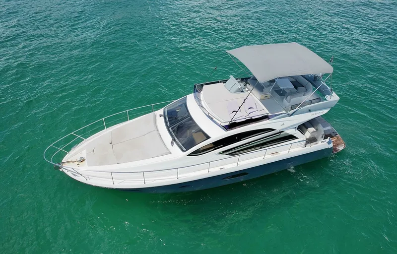 Slide: The Image of Rodman Muse - Lluvet - Exterior Profile 2014 Rodman - 44 Muse - Lluvet - 7679309