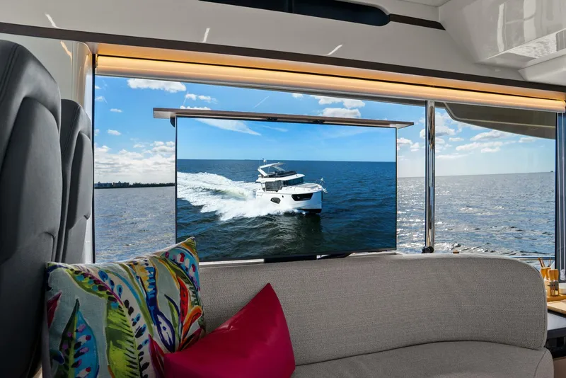 Slide: The Image of 2025 Absolute 48 Navetta - Salon - 5899780