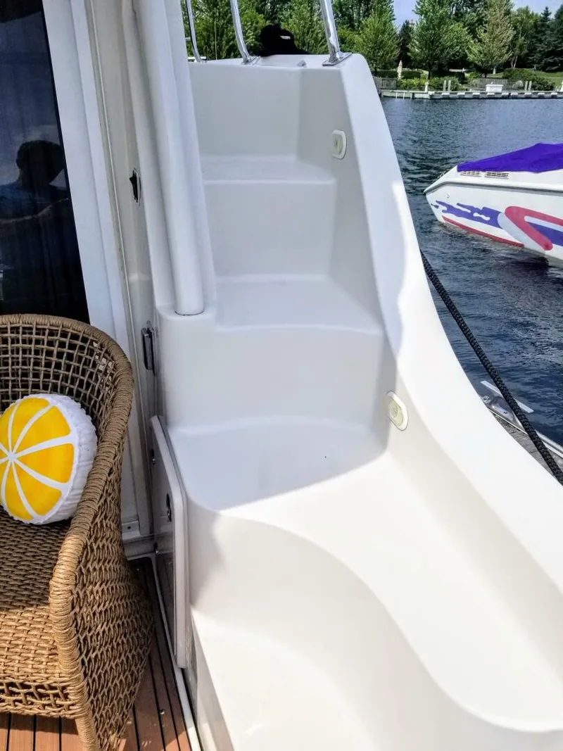 Slide: The Image of Carver 36 Sedan 2005 - 5898671