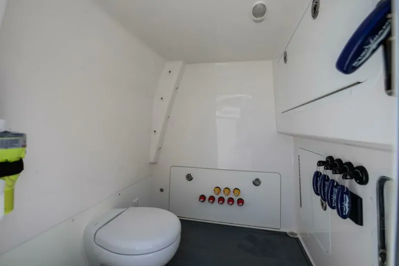 Slide: The Image of Invincible 35 Emanon - Head 2021 Invincible 35 Center Console Emanon - 5898707